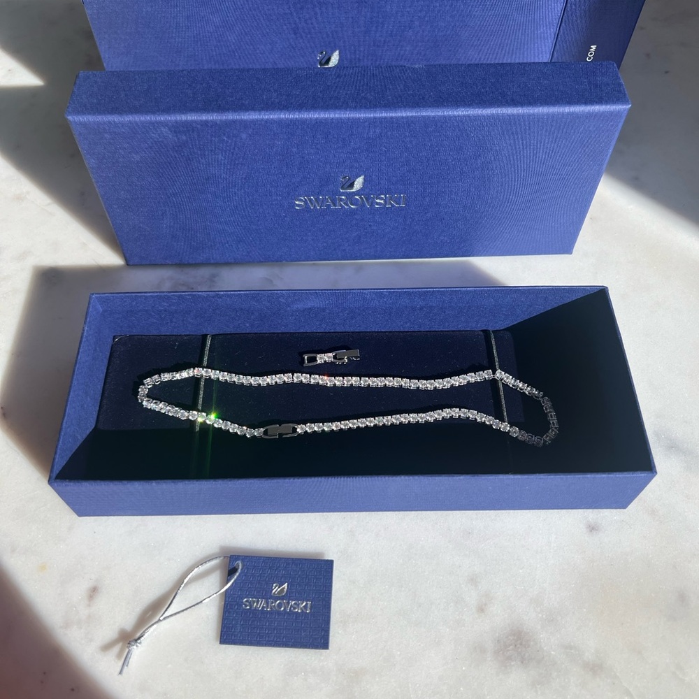 BRAND NEW SWAROSKI TENNIS NECKLACE